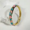Yongge Jewelry Pulsera de Esmalte Transfronteriza Europea y Americana para Mujer Moderna Colorida Geométrica Rayada de Puntos Filigrana con Borde Dorado Accesorio de Mano