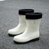 Paquete Moda Zapatos de Lluvia para Hombre Medianos de Suela Gruesa Cómodos Zapatos para Agua Antideslizantes Zapatos de Goma de Cocina para Exterior Combinan con Todo Pesca Zapatos Impermeables
