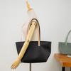 Bolsa Casual para Mulheres em Tecido Oxford, Bolsa de Ombro em Nylon, Nova Moda 2023, Bolsa Tote Grande e Simples para Mulheres