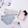Roupa interior de cintura média senhoras fino respirável algodão sem costura confortável sexy moda cuecas menina fábrica fornecimento direto