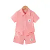 Conjunto de Shorts para Niños con Camisa Rosa Abierta y Camiseta y Conjunto a Juego con Cintura Elástica, Ropa Infantil Estilo Verano, Elegante