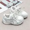 Zapatillas Deportivas para Niñas Transpirables Zapatos de Entrenamiento Alemanes para Niños Nuevo Estilo Primavera y Otoño Zapatos de Malla para Niños Ligeros Antideslizantes Zapatos para Correr para Estudiantes