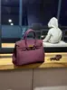 Bolsa de Ombro Fashion Tendência 2026 com Padrão Lichia, Fivela de Platina, Bolsa de Mão 25cm, Bolsa Transversal de Grande Capacidade