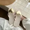 Chinelos Moda Coração Amoroso Feminino Verão Celebridade da Internet Roupa Externa Casual Férias na Praia Sandálias de Dedo Macias Antiderrapantes