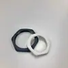 Porca Sextavada de Plástico Porca de Travamento*. Porca de Nylock e Capa // Parafuso de Fixação