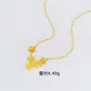 Joyería chapada en oro, collar con colgante de flor de cinco pétalos de lujo nicho, mismo estilo que en las joyerías, diseño de moda floral, cadena para clavícula de boda