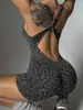Mono de Yoga Seamless Popular de Shein con Almohadillas Desmontables en el Pecho y Tirantes Cruzados en Estampado de Leopardo