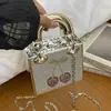 Colección de otoño 2026 transfronteriza: bolsos de noche de estilo europeo y americano, modernos y a la moda, diseños versátiles y únicos, bolsos de hombro y bolsos cruzados