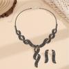 Conjunto de joyas europeas y americanas con cadena de garras y diamantes de imitación, conjunto de tres piezas, collar, pendientes, pulsera, vestido de cena, accesorios de joyería.