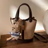 Bolsa Saco de Design de Nicho Transfronteiriço 2026 Nova Moda Versátil Bolsa de Mão de Grande Capacidade Bolsa de Ombro Único Transversal
