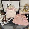 Conjunto de Verano para Niñas Bebé Elegante Infantil Moderno Versión Coreana Moda Chaleco con Bloques de Color con Letras Falda Corta Deportiva Pantalones