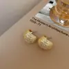 2025 Estilo Caliente Lujo Accesible Gama Alta Pendientes de Metal Pendientes para Mujer Diseño de Nicho Elegantes Exquisitos Pendientes Elegantes