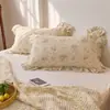 2026 Funda de Almohada de Tejido Waffle 100% Algodón para el Hogar con Encaje Cubierta Interior para Relleno de Almohada Venta al por Mayor
