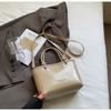 Bolsa Pequena Estilosa de Alta Qualidade para Mulheres 2026 Nova Coleção Primavera e Verão Versátil Bolsa Transversal Bolsa de Mão Fashion Bolsa Saco