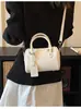 2026 Nova Bolsa Boston Feminina Nicho High-End Bolsa de Mão Bolsa de Ombro Versátil para o Dia a Dia Bolsa Almofada