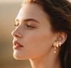 Aretes de Circonita Populares Estilo Ins Chapados en Latón Dorado Real de Venta Caliente Transfronteriza Europea y Americana Aretes Creativos Elegantes Personalizados