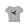 Camiseta de Verão Novo Estilo de Manga Curta com Ombro a Ombro e um Ombro só para Mulheres, Top Casual com Estampa de Cachorro Cartoon Retrô Americano para Mulheres