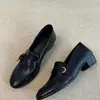 Mocasines de moda estilo británico con tacón grueso para mujer, nuevos zapatos versátiles retro para commuting otoño 2026 para mujer