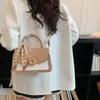 Bolsa Feminina Estilo Francês Bloqueio de Cores Único para o Dia a Dia 2026 Bolsa de Mão Elegante Simples Moda Versátil Bolsa Tote Quadrada