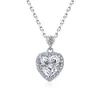 Collar de Plata S925 con Forma de Corazón para Mujer con Colgante de Corazón de Moissanita, Cadena para Clavícula de Lujo Ligero de Nicho de Gama Alta al por Mayor