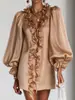 Llegada nueva de Amazon transfronterizo: Mini vestido brillante, transparente, con cuello con volantes y mangas abullonadas, de escote en V pronunciado, creando un look ligero y lujoso para mujer