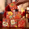 2027 Nuevo Estilo Dibujos Animados Cuadrado Pequeño Bolsas de Sobres Rojos Venta al por Mayor Lingote de Oro Sobres Rojos Regalo de Retorno Universal