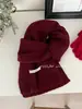 Colección de Bufandas de Navidad y Año Nuevo Bufanda Roja para Mujer Invierno Iluminadora Estudiante Cálido Calentador de Cuello de Año Nuevo Regalo para Pareja Transfronterizo