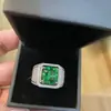 Anillo para Hombre Nuevo, Elegante y Versátil con Moissanita de 5 Quilates, Diseño Audaz y Grandioso, Regalo Perfecto para Novio, Directo del Fabricante