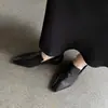 Zapatos de cuero para commuting invisibles que aumentan la altura, mocasines de piel de vaca lavada, zapatos de vestir de cuero genuino de punta cuadrada de tacón medio para otoño 2026