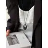 Collar con colgante largo ovalado hueco mate irregular, cadena para la clavícula casual de nicho de alta gama, cadena para suéter, accesorio para el cuello