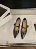 Zapatos de tacón alto de punta fina, elegantes y adecuados para faldas, zapatos Mary Jane de una sola correa, zapatos de mujer, zapatos negros franceses para el trabajo de otoño 2026