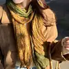 Pañuelo de Seda Floral Plisado Retro Desgastado para Mujer, Bufanda Delgada, Chal Decorativo para Abrigo de Otoño/Invierno, Disponible en Múltiples Colores, Accesorio
