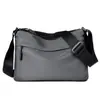 Bolso cruzado casual de tela Oxford, unisex, ligero, adecuado para viajar, bolso de hombro, almacenamiento, resistente al agua e ideal para ir al trabajo.