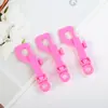 Suministrado Directamente del Fabricante, Llavero de Plástico con Hebilla en Forma de P Giratorio 360°, Clip de Resorte Colorido, Mosquetón en Forma de P, Los Colores Se Pueden Personalizar.
