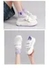 Zapatillas Deportivas Casuales Blancas para Mujer, Malla Hueca Transpirable, Suela Gruesa, Velcro, Estilo Nuevo Verano 2026