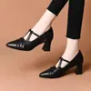 Zapatos de Moda para Mujer de Cuero Suave Estilo Retro con Tira de Tanga, Suela Antideslizante, Tacón Alto Delgado, Punta Fina, para Primavera/Otoño 2026