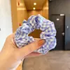 Goma para el pelo con estampado de leopardo marrón para otoño e invierno para mujer, scrunchie elegante y sofisticado para peinados de moño