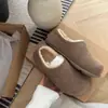 Sapatos femininos estilo Birkenstock, com sola grossa, forrados de fleece, quentes, novos para outono e inverno de 2026, mocassins peludos slip-on vintage, sapatos de peça única, sapatos de algodão