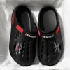 Zapatos perforados de suela gruesa para hombre, verano, uso exterior, nuevo estilo 2026, soporte para el arco, juvenil, playa, transpirables, deportivos, chanclas antideslizantes para mujer