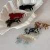 Grampo de Gato Fofo com Pernas Curtas Textura de Acetato Franja Presilha Lateral Elegante Presilha de Bico de Pato Presilha para Franja Acessórios de Cabelo Novo Estilo