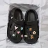 En stock 2024 Zapatos Nuevos para Hombre para Zapatos de Hombre para Pisar Estiércol Sensación Verano Exterior Exterior Playa Suela Gruesa Antideslizante Pareja Hombre