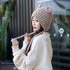 Nuevo sombrero de lana otoño e invierno 2024 para mujer, orejas de oso lindas, versión coreana para circunferencia de cabeza grande, protección para las orejas, sombrero de punto cálido, rana