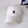 Novo Boné de Baseball com Aba Larga Bordado de Letra Chapéu Casual Versátil Bico de Pato Proteção Solar Outono e Inverno Todas as Estações Chapéu Tendência para Casal