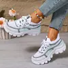 Zapatos para Mujer 2026 Primavera Nueva Moda Zapatos para Mujer de Tejido Volador Ligeros Transpirables Zapatos de Papá Talla Grande Zapatos para Mujer Transfronterizos Dropshipping
