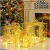Decoración navideña arte en hierro caja de regalo luminosa juego de tres piezas adorno de exhibición arreglo de escena de árbol de Navidad