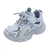 Zapatillas deportivas para niños 2026 primavera y otoño nuevo popular moda tendencia suela blanda papá casual cómodas zapatillas