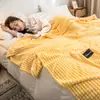Manta de Terciopelo de Leche con Flores Cortadas, Manta de Franela de Color Sólido Transfronteriza para Aire Acondicionado, Manta de Forro Polar Coral, Manta para Siesta, Colcha para Aire Acondicionado