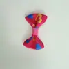 Decoração de Peça Única Feita à Máquina com Padrão de Coração Duplo Vazado, Gravata Borboleta Enfiada, 3,8 cm de Largura, 2,5 cm de Altura, Laço