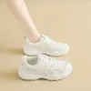 Zapatillas de correr para mujer, zapatillas de entrenamiento alemanas, moda de verano 2026, malla deportiva casual transpirable, versátiles, elegantes, modelo nuevo, cómodas