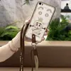 Adequado para Capa de Celular Xiaomi, Simples e Criativo, Cordão de Pescoço em Silicone de Cobertura Total, Textura Refrescante Tendência, Versão Q Diagonal